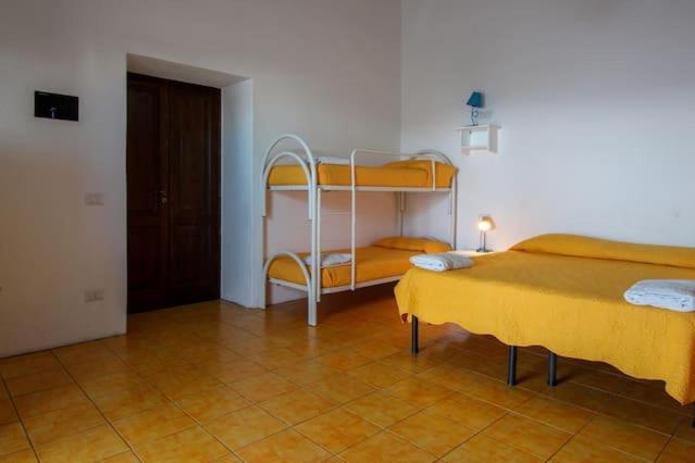 Il Vulcano A Piedi Guest house 3*